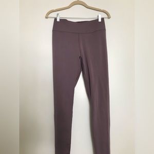 UNIQLO • AIRism leggings